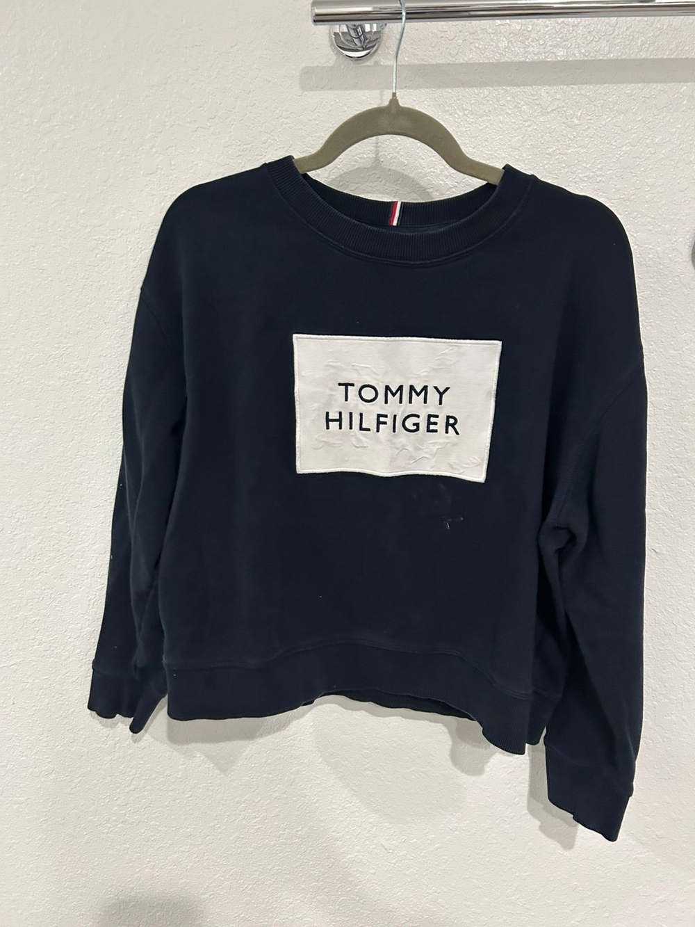 Tommy Hilfiger Navy Sweatshirt with White Logo Patch